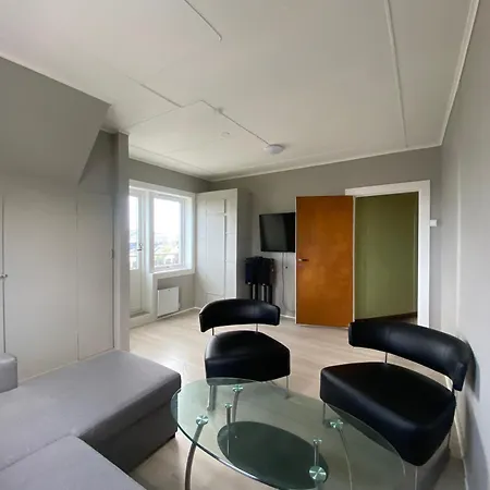 4 Bedroom House With Balcony And Parking Available